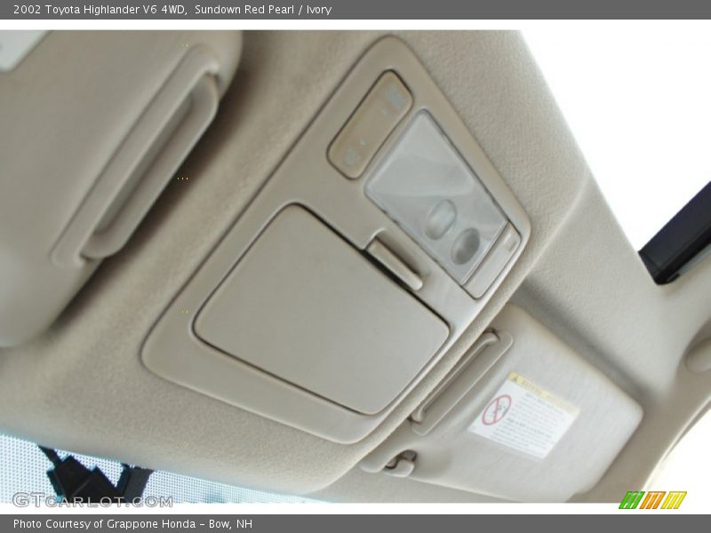 Sundown Red Pearl / Ivory 2002 Toyota Highlander V6 4WD