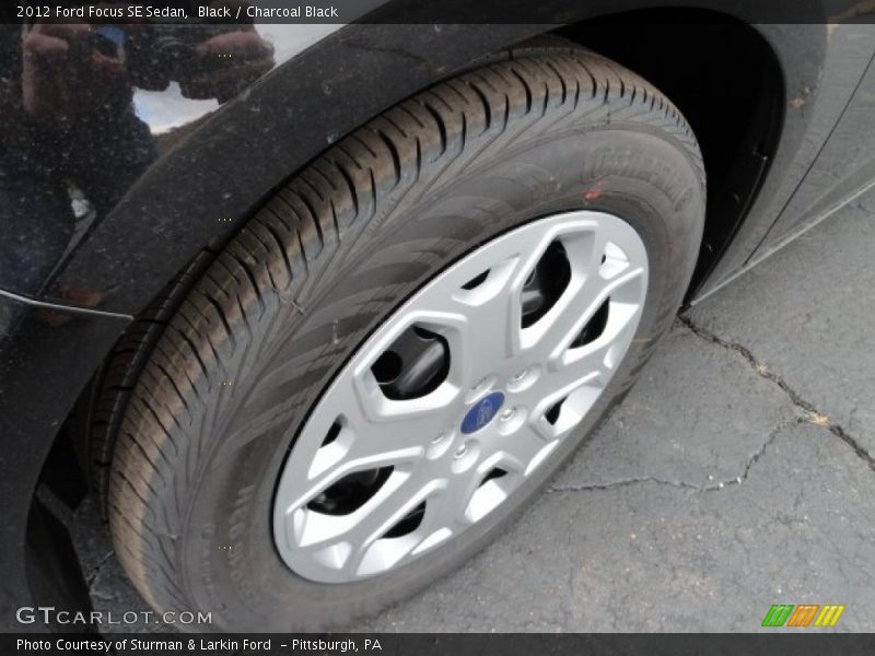 Black / Charcoal Black 2012 Ford Focus SE Sedan