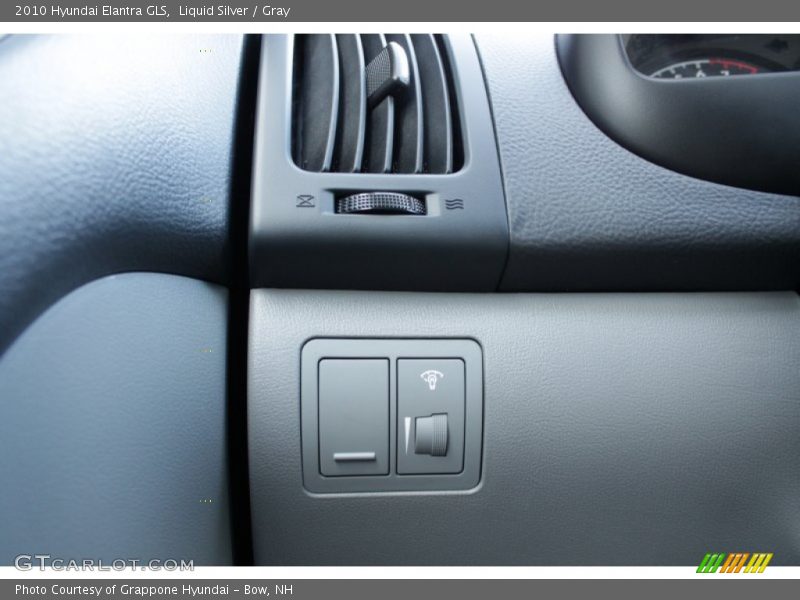 Liquid Silver / Gray 2010 Hyundai Elantra GLS