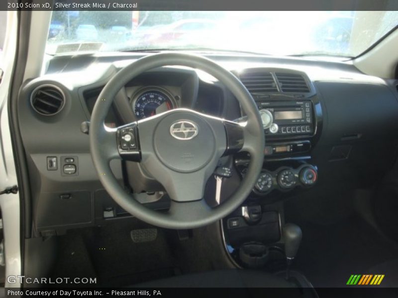 Silver Streak Mica / Charcoal 2010 Scion xD