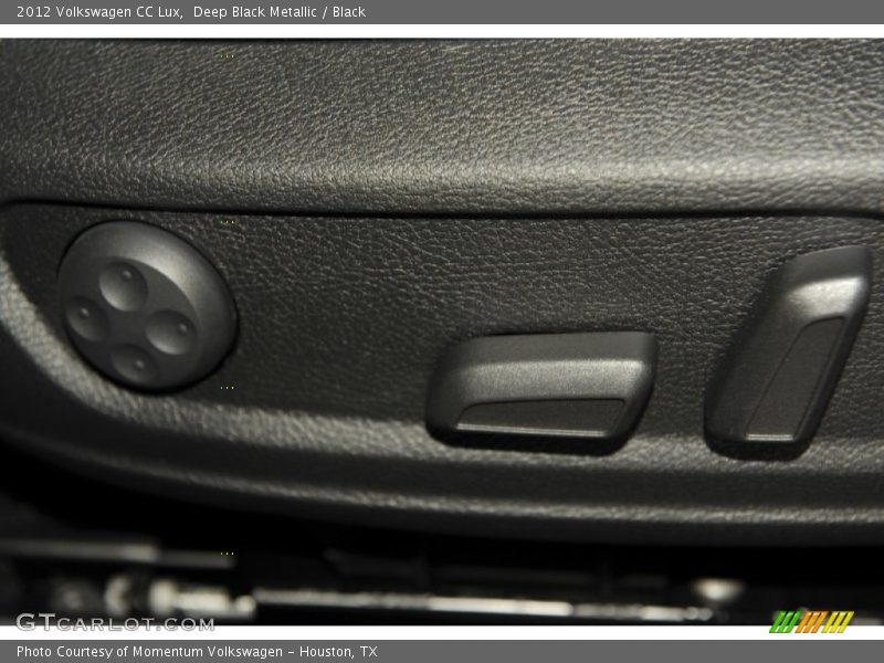 Deep Black Metallic / Black 2012 Volkswagen CC Lux