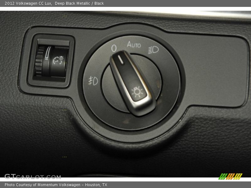 Deep Black Metallic / Black 2012 Volkswagen CC Lux