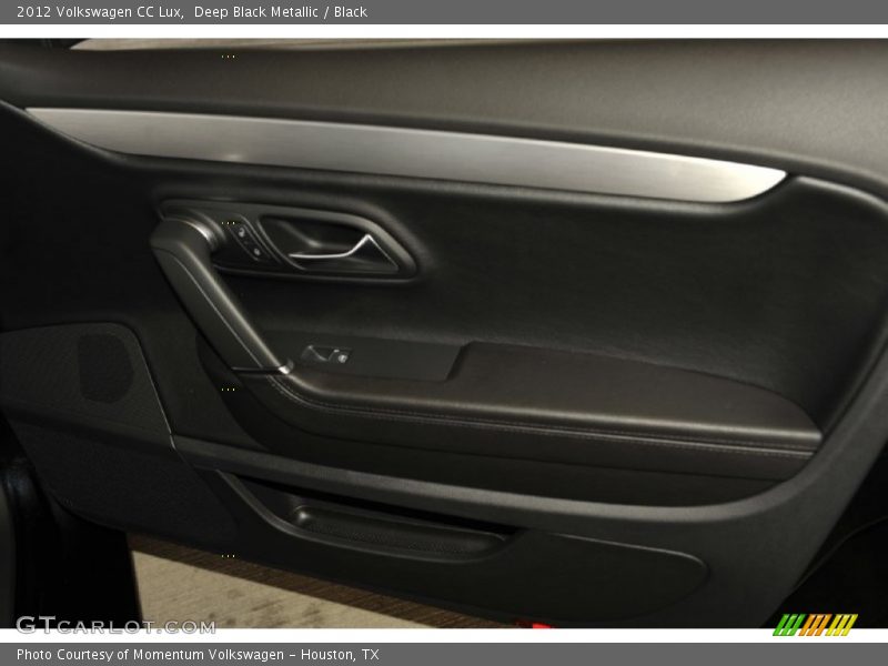 Deep Black Metallic / Black 2012 Volkswagen CC Lux
