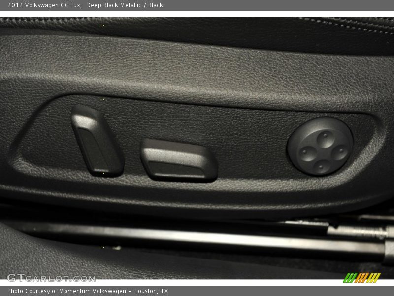 Deep Black Metallic / Black 2012 Volkswagen CC Lux