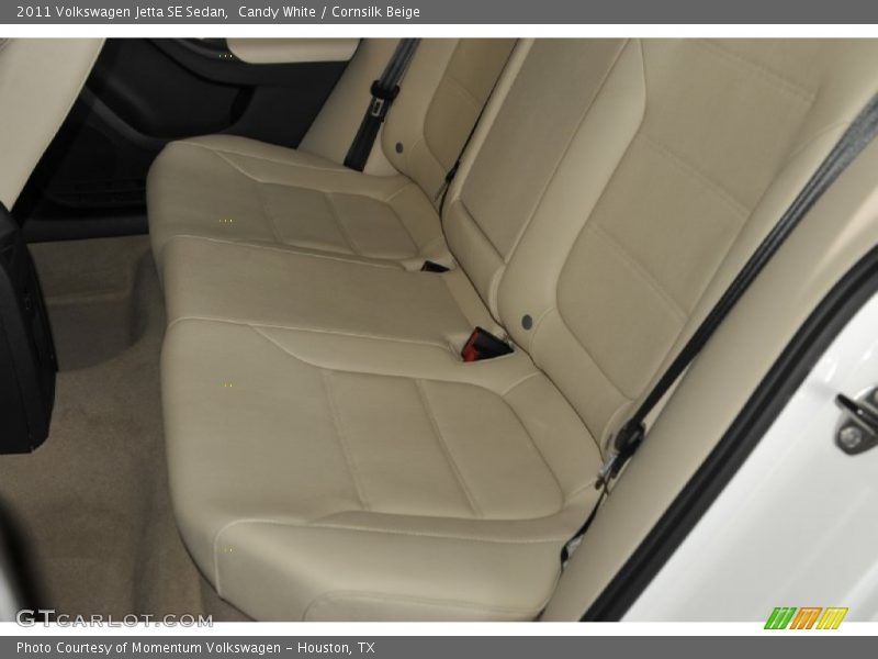 Candy White / Cornsilk Beige 2011 Volkswagen Jetta SE Sedan