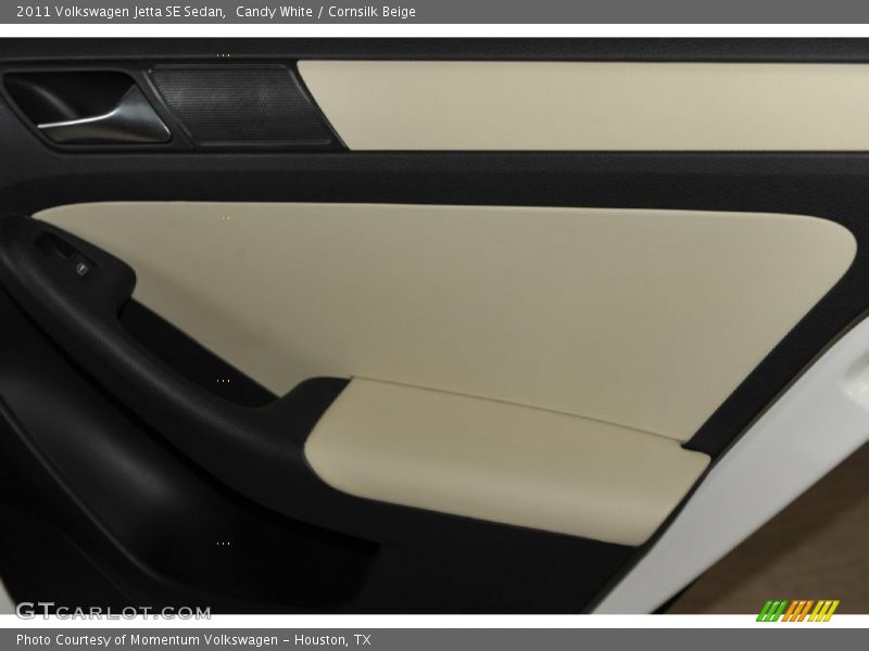 Candy White / Cornsilk Beige 2011 Volkswagen Jetta SE Sedan