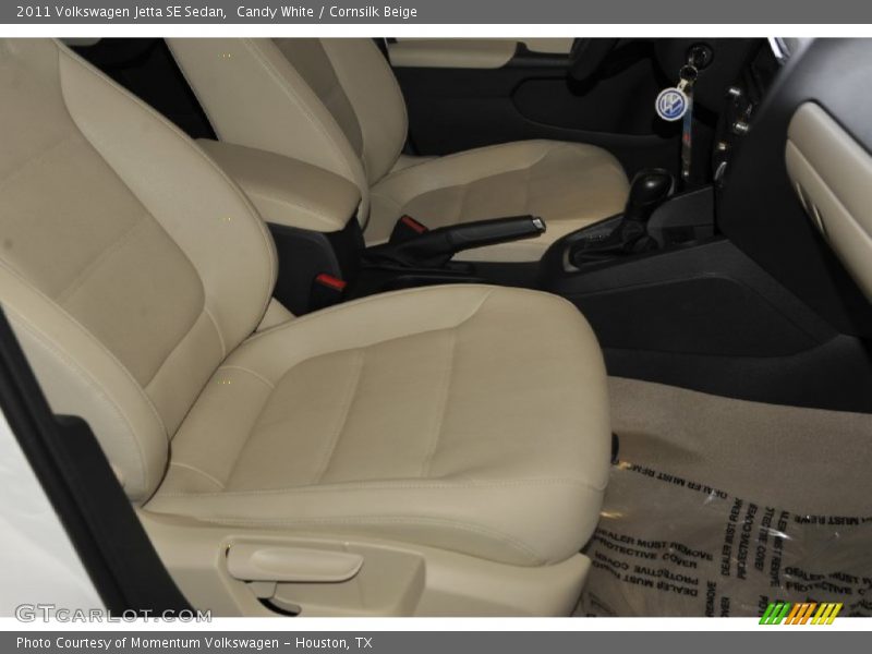 Candy White / Cornsilk Beige 2011 Volkswagen Jetta SE Sedan