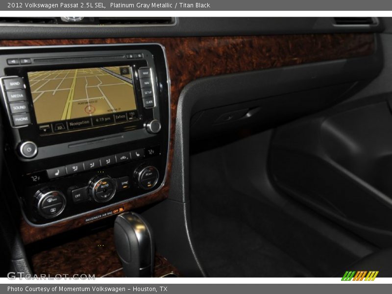 Platinum Gray Metallic / Titan Black 2012 Volkswagen Passat 2.5L SEL