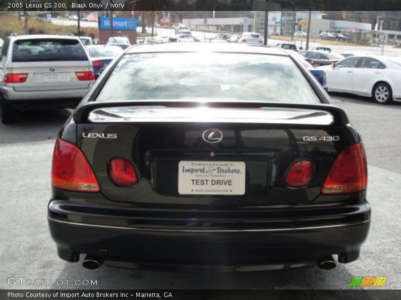 Black Onyx / Ivory 2005 Lexus GS 300