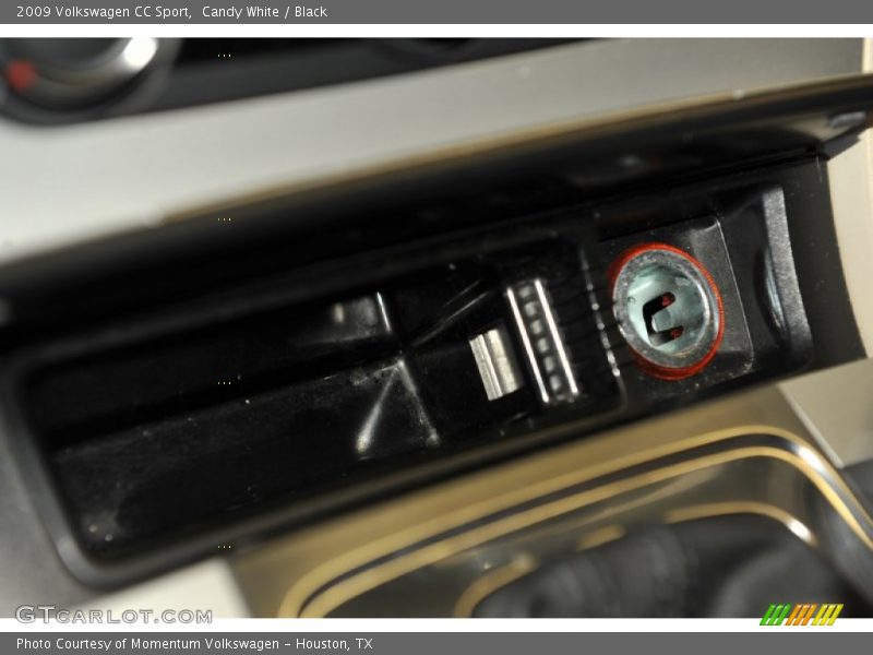 Candy White / Black 2009 Volkswagen CC Sport