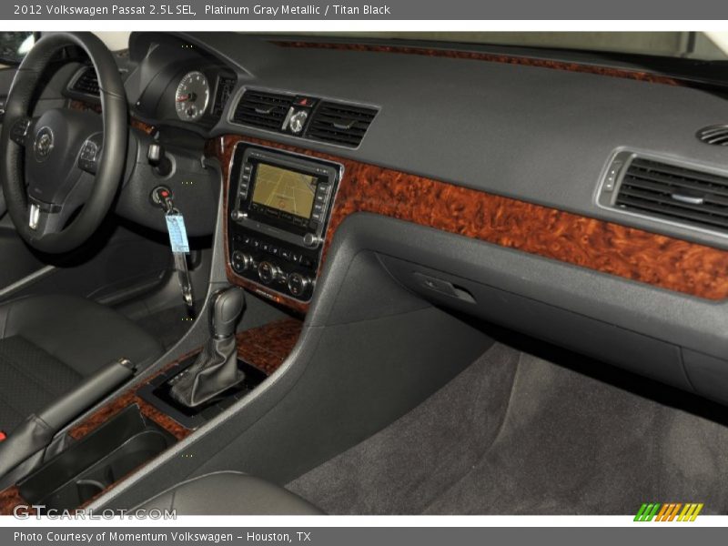 Platinum Gray Metallic / Titan Black 2012 Volkswagen Passat 2.5L SEL