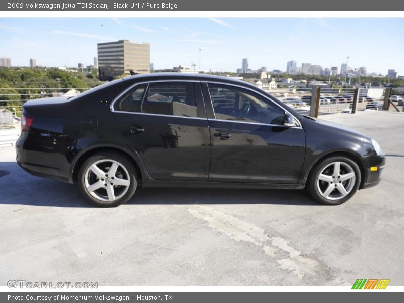 Black Uni / Pure Beige 2009 Volkswagen Jetta TDI Sedan