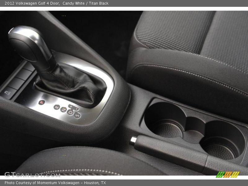 Candy White / Titan Black 2012 Volkswagen Golf 4 Door