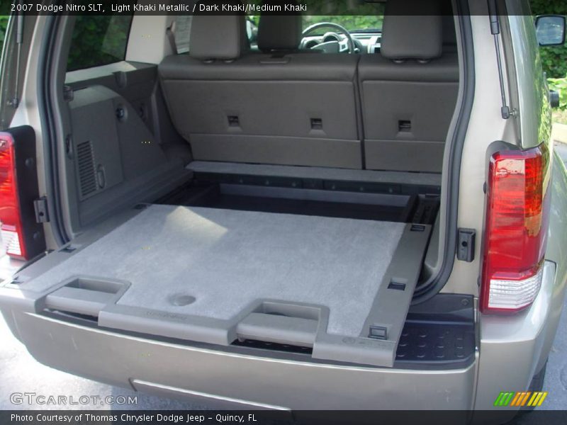 Light Khaki Metallic / Dark Khaki/Medium Khaki 2007 Dodge Nitro SLT