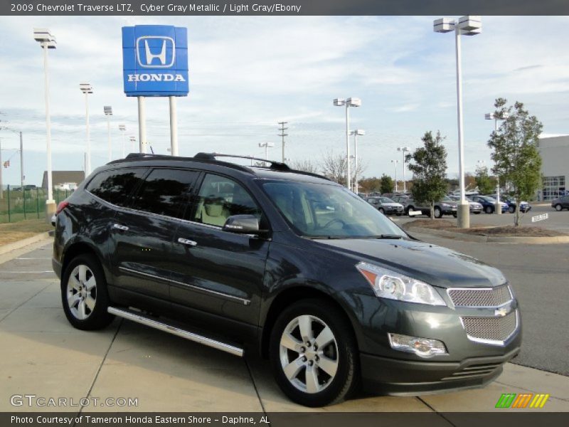 Cyber Gray Metallic / Light Gray/Ebony 2009 Chevrolet Traverse LTZ