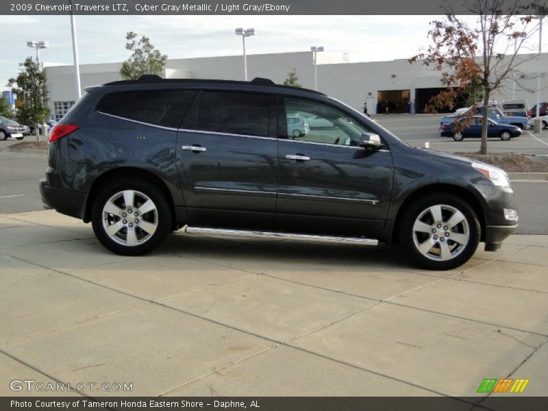 Cyber Gray Metallic / Light Gray/Ebony 2009 Chevrolet Traverse LTZ