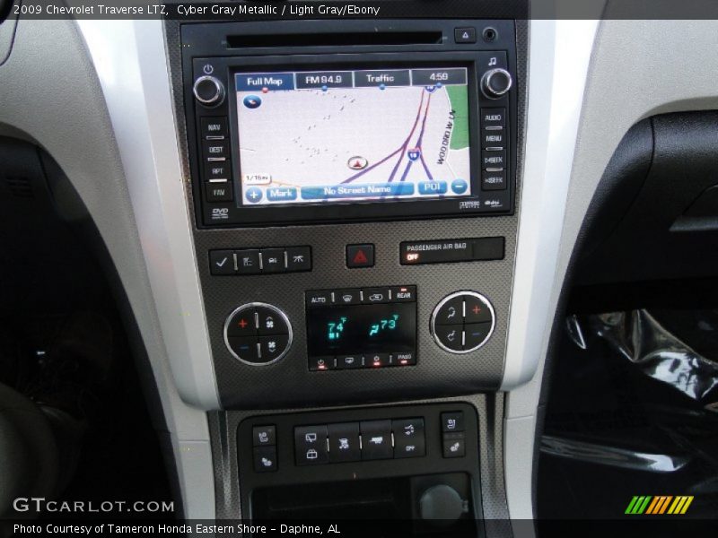 Cyber Gray Metallic / Light Gray/Ebony 2009 Chevrolet Traverse LTZ