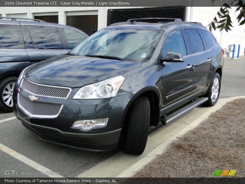 Cyber Gray Metallic / Light Gray/Ebony 2009 Chevrolet Traverse LTZ