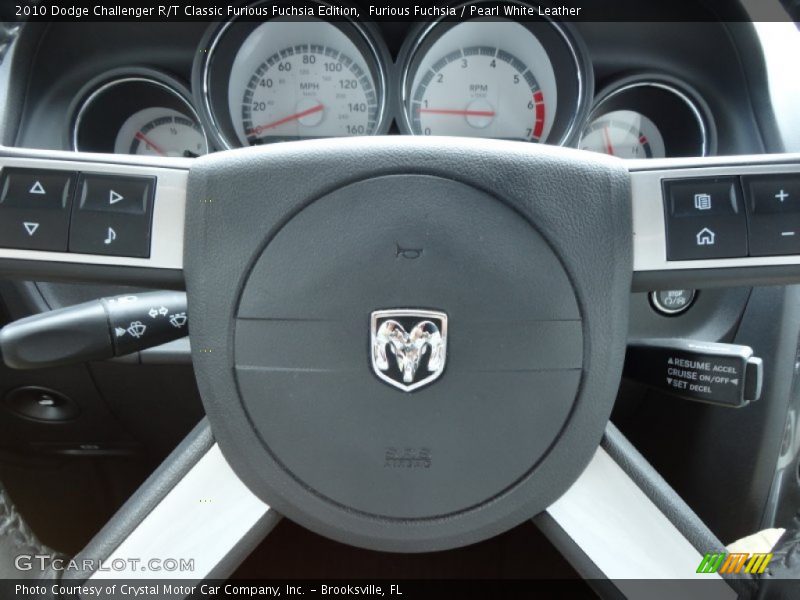 Controls of 2010 Challenger R/T Classic Furious Fuchsia Edition