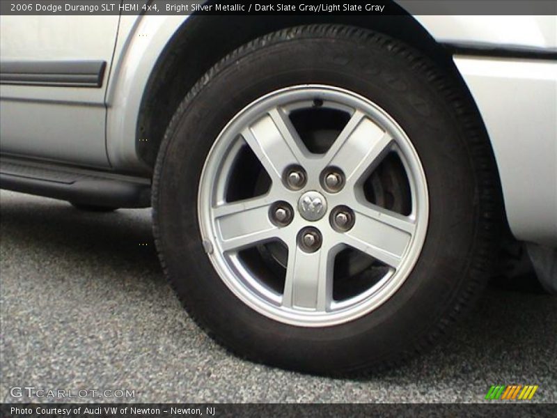 Bright Silver Metallic / Dark Slate Gray/Light Slate Gray 2006 Dodge Durango SLT HEMI 4x4