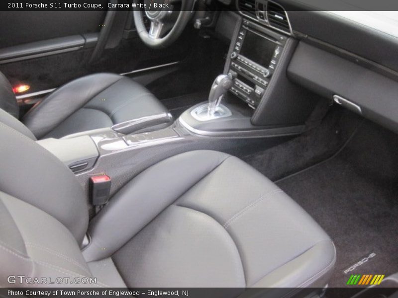 Carrara White / Black 2011 Porsche 911 Turbo Coupe