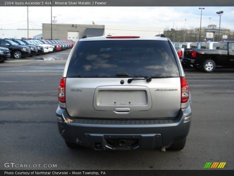 Mineral Silver Metallic / Pewter 2004 Isuzu Ascender S 4x4
