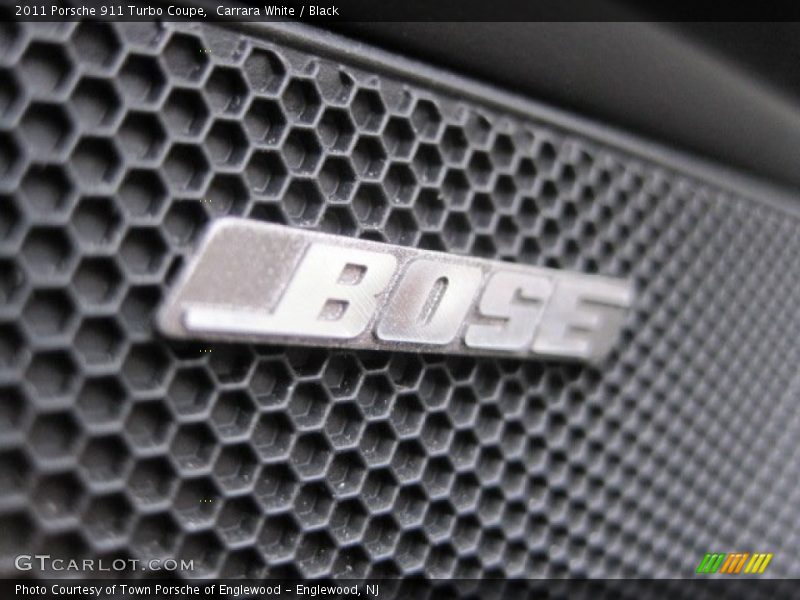 Carrara White / Black 2011 Porsche 911 Turbo Coupe