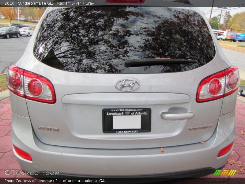 Radiant Silver / Gray 2010 Hyundai Santa Fe GLS