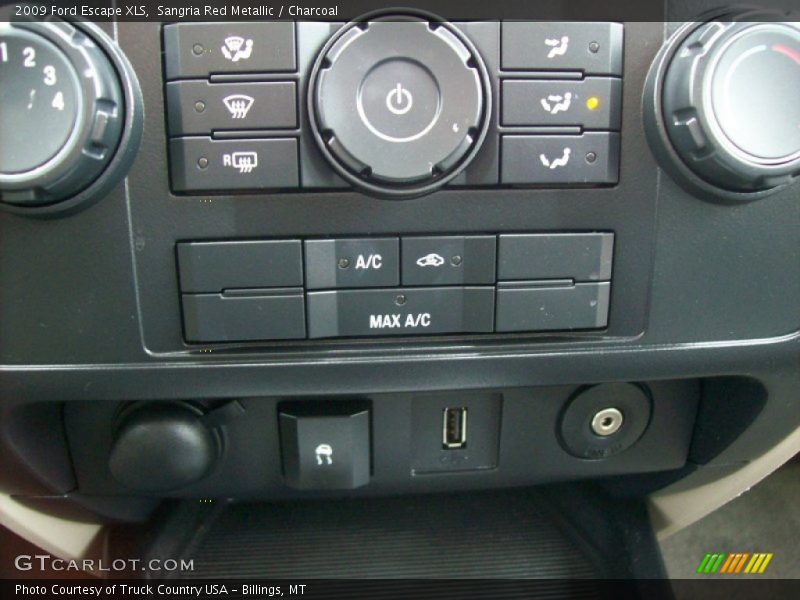 Sangria Red Metallic / Charcoal 2009 Ford Escape XLS