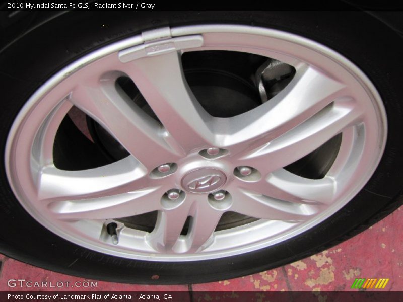 Radiant Silver / Gray 2010 Hyundai Santa Fe GLS