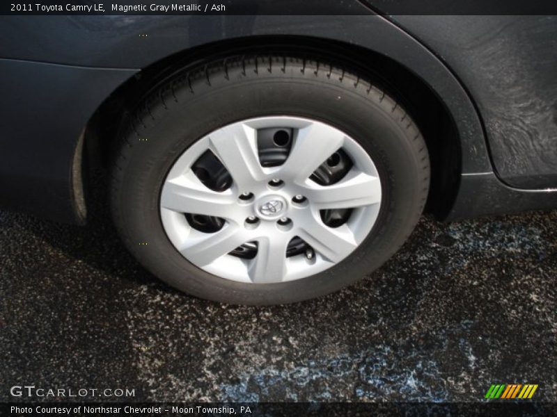 Magnetic Gray Metallic / Ash 2011 Toyota Camry LE