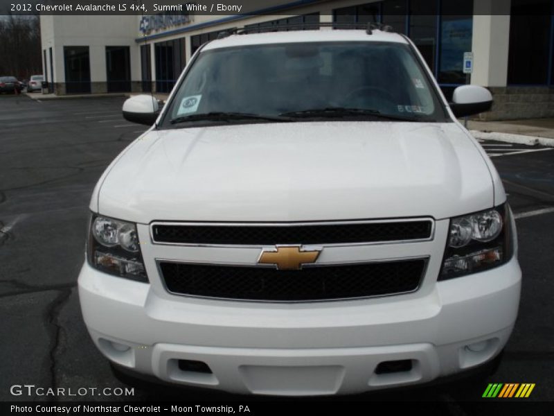 Summit White / Ebony 2012 Chevrolet Avalanche LS 4x4