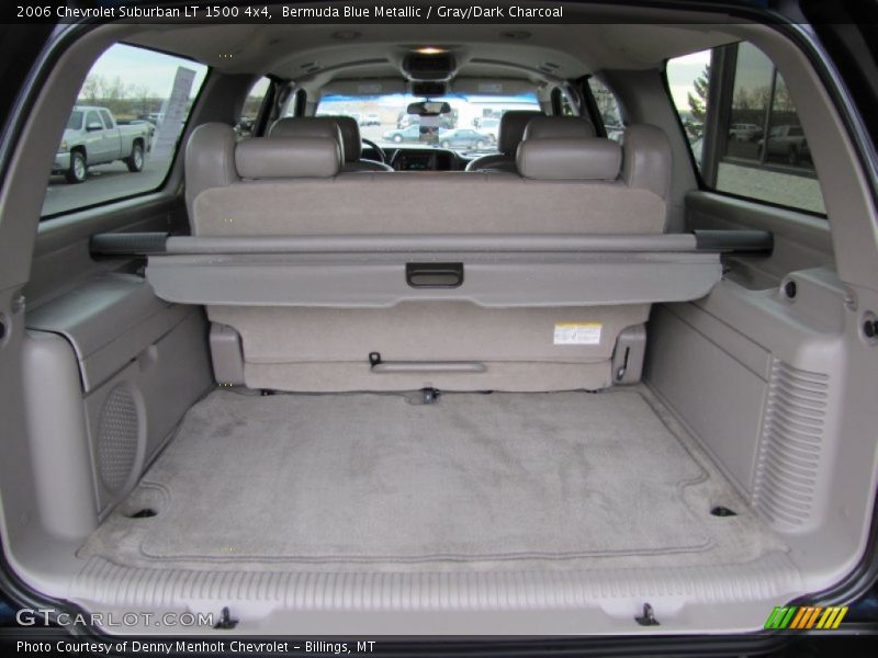  2006 Suburban LT 1500 4x4 Trunk