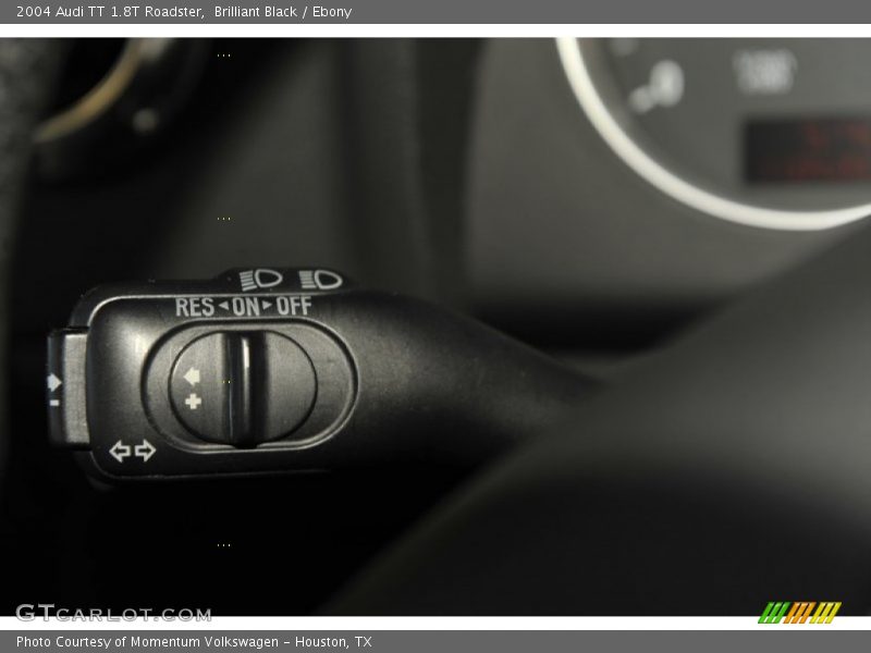 Controls of 2004 TT 1.8T Roadster