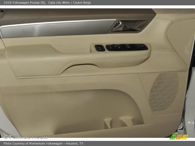 Calla Lilly White / Ceylon Beige 2009 Volkswagen Routan SEL