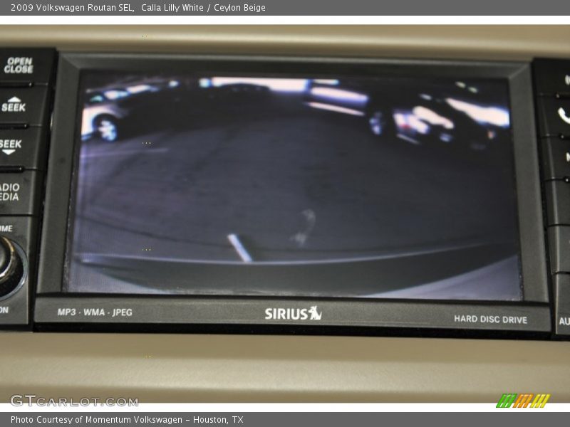 Calla Lilly White / Ceylon Beige 2009 Volkswagen Routan SEL