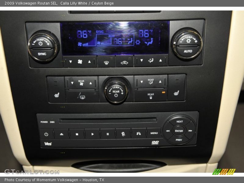 Calla Lilly White / Ceylon Beige 2009 Volkswagen Routan SEL