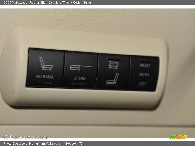 Calla Lilly White / Ceylon Beige 2009 Volkswagen Routan SEL