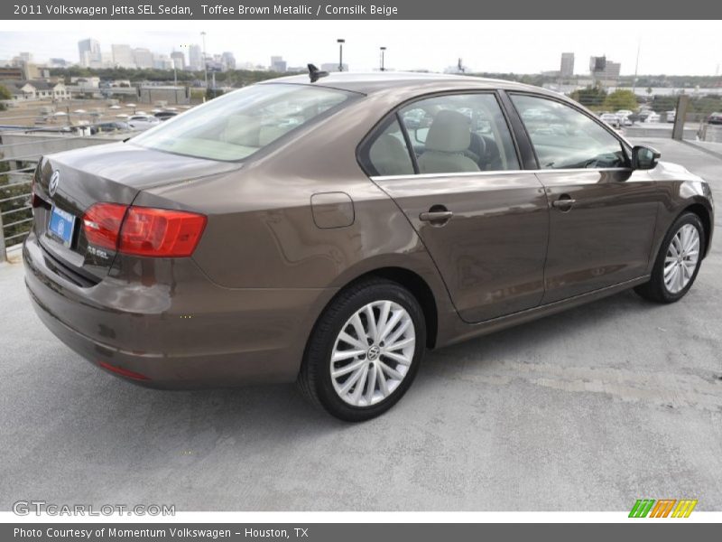 Toffee Brown Metallic / Cornsilk Beige 2011 Volkswagen Jetta SEL Sedan