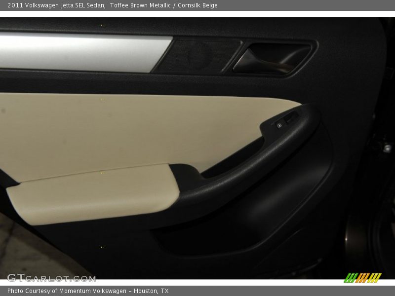 Toffee Brown Metallic / Cornsilk Beige 2011 Volkswagen Jetta SEL Sedan