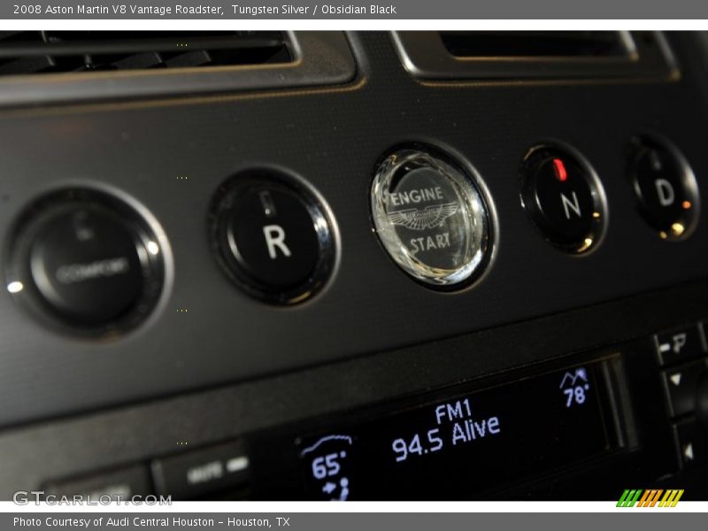 Controls of 2008 V8 Vantage Roadster