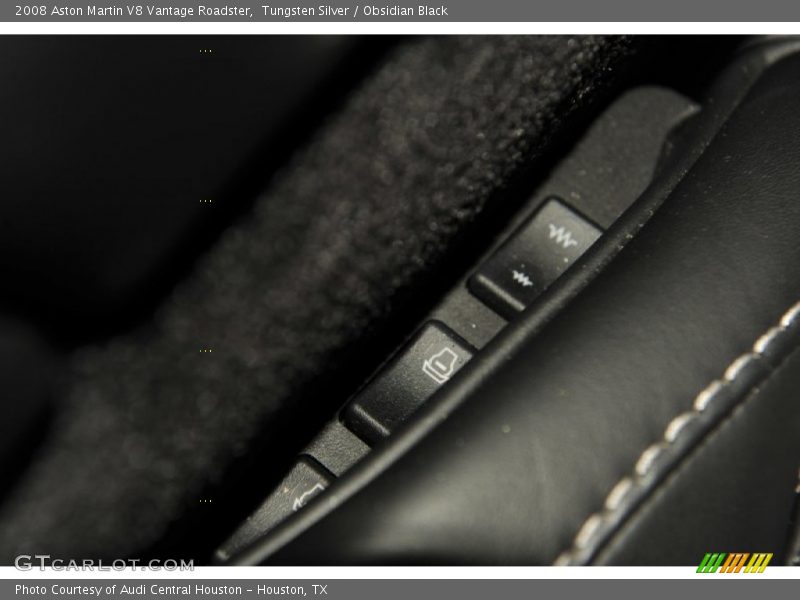 Tungsten Silver / Obsidian Black 2008 Aston Martin V8 Vantage Roadster