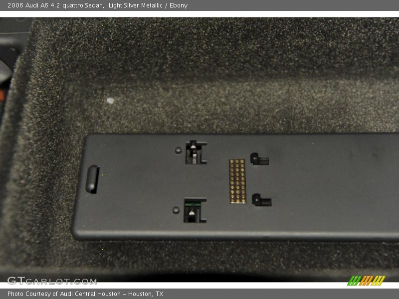 Light Silver Metallic / Ebony 2006 Audi A6 4.2 quattro Sedan