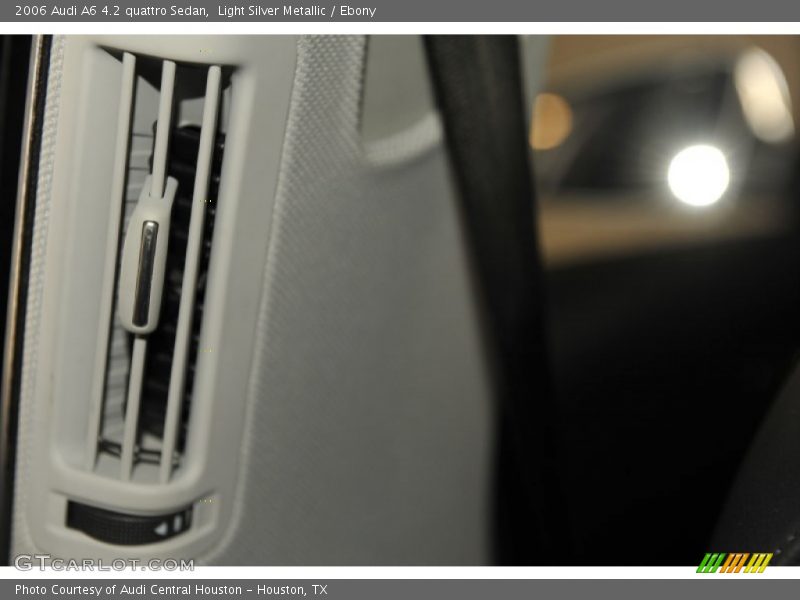 Light Silver Metallic / Ebony 2006 Audi A6 4.2 quattro Sedan