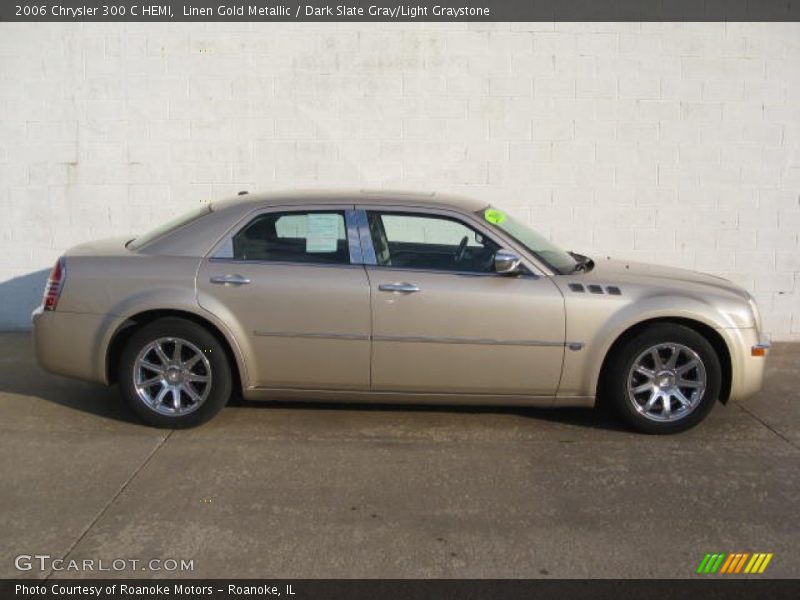Linen Gold Metallic / Dark Slate Gray/Light Graystone 2006 Chrysler 300 C HEMI