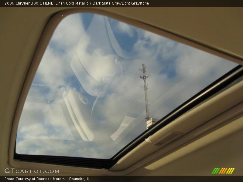 Linen Gold Metallic / Dark Slate Gray/Light Graystone 2006 Chrysler 300 C HEMI
