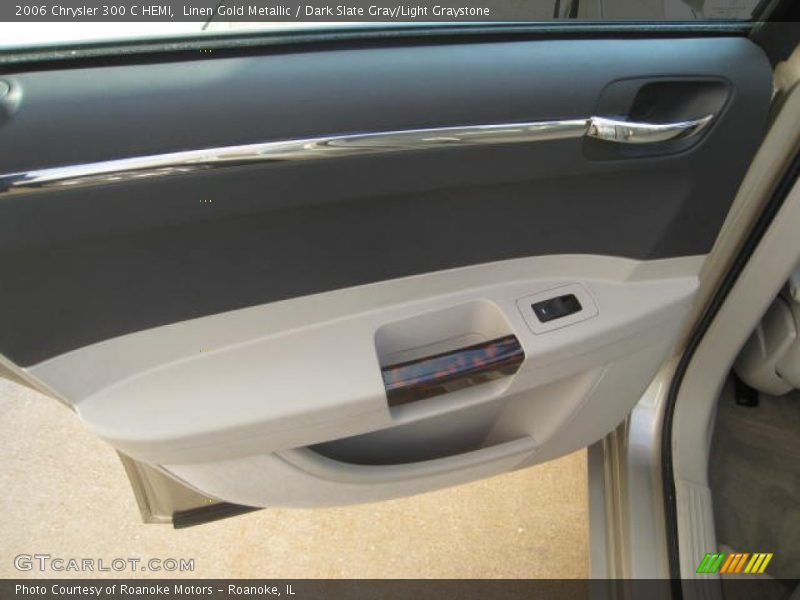 Linen Gold Metallic / Dark Slate Gray/Light Graystone 2006 Chrysler 300 C HEMI