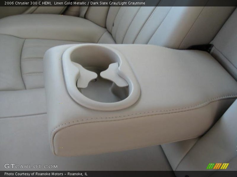 Linen Gold Metallic / Dark Slate Gray/Light Graystone 2006 Chrysler 300 C HEMI