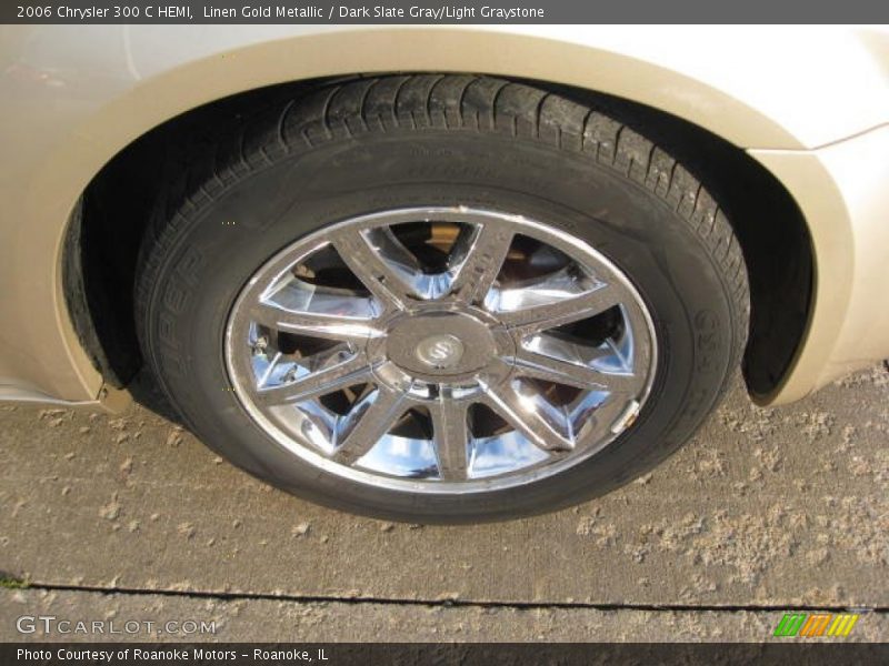 Linen Gold Metallic / Dark Slate Gray/Light Graystone 2006 Chrysler 300 C HEMI