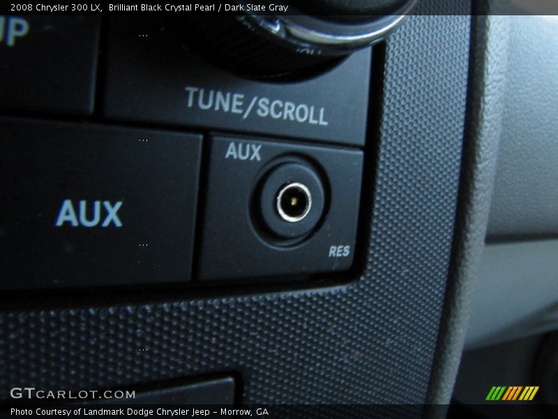 Brilliant Black Crystal Pearl / Dark Slate Gray 2008 Chrysler 300 LX